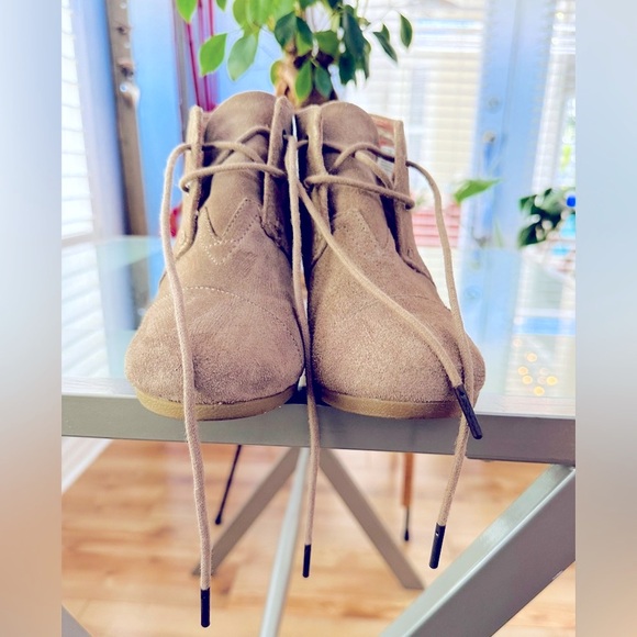Toms Ankle Boot Size 8 Beige - Picture 4 of 9